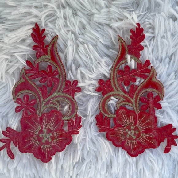 Red Embroidery Patches Iron One Patches For Craft Clothes Set of 2 Patches - Picture 4 of 7